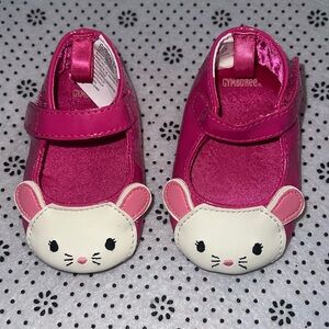 🛍Cute Little Girls SHOES size 0-3 MONTHS